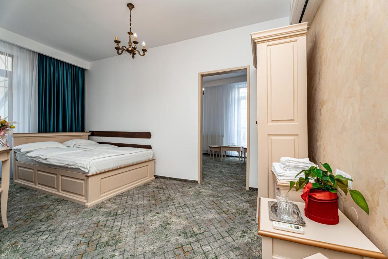 Hotel Rin Sibiu Esterno foto