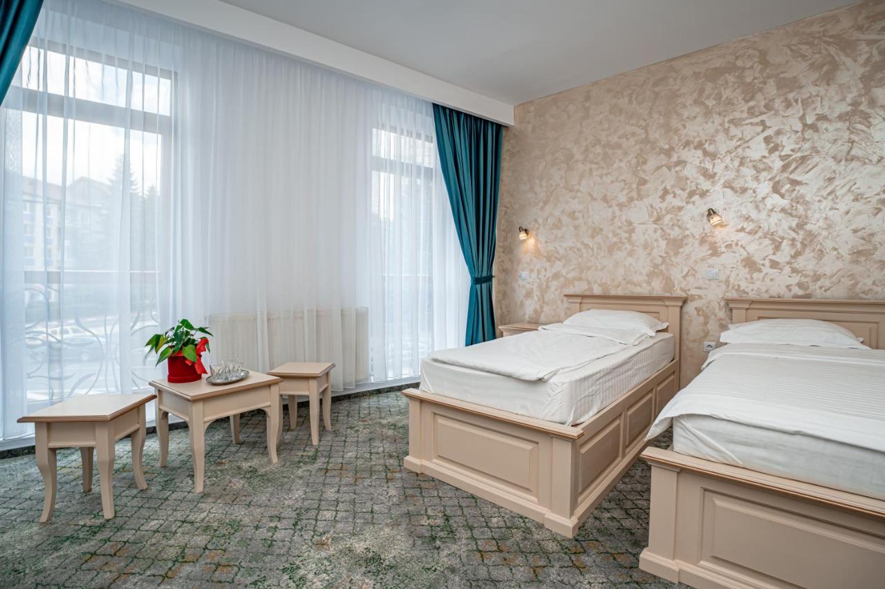 Hotel Rin Sibiu Esterno foto