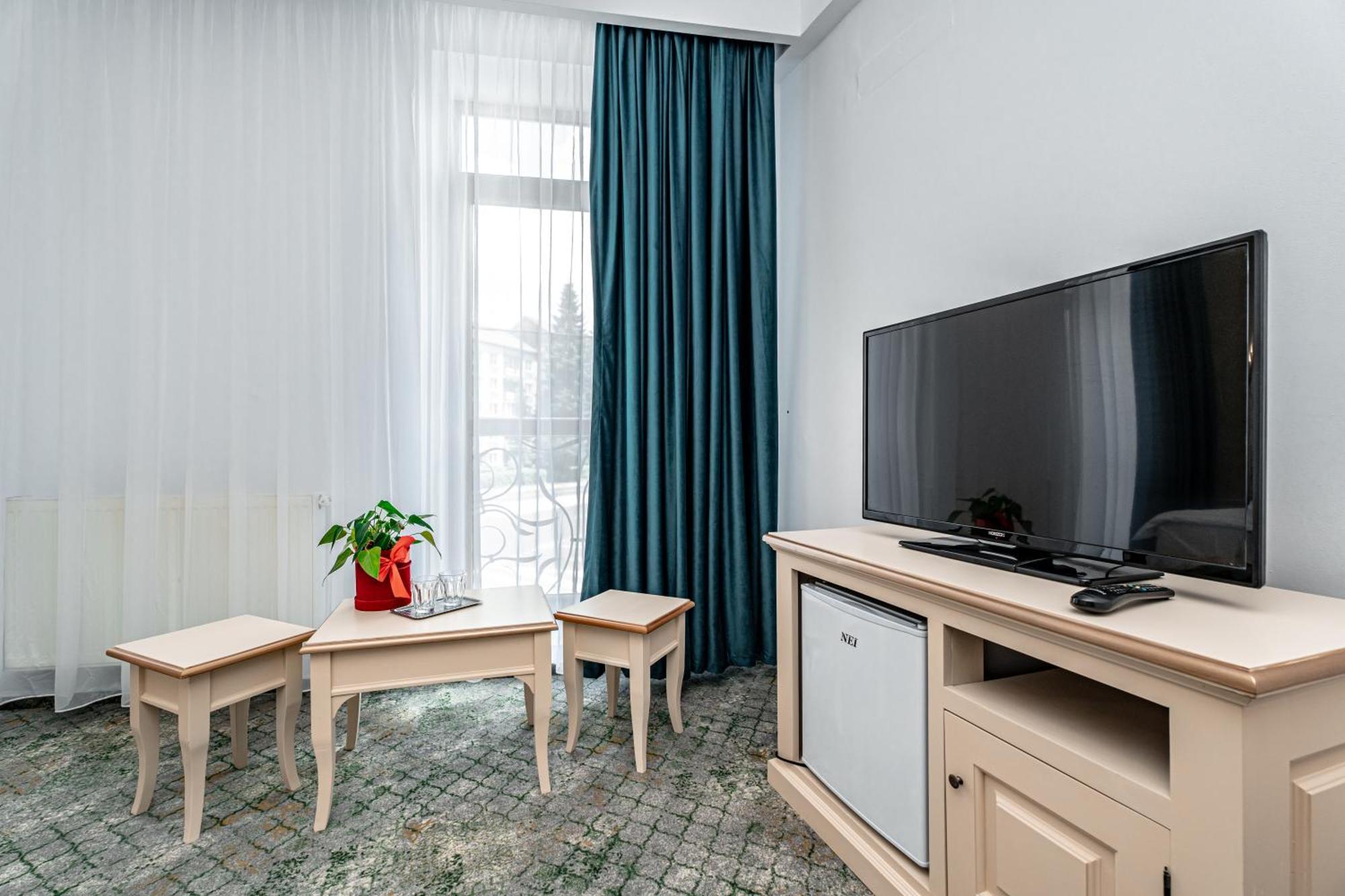 Hotel Rin Sibiu Esterno foto